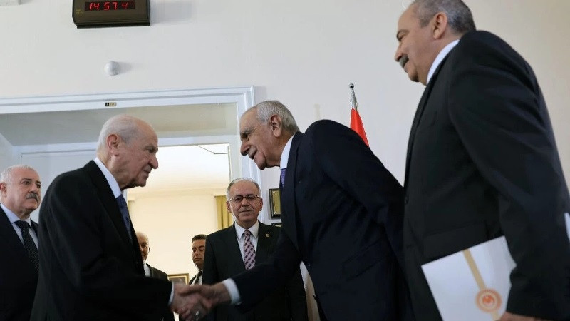 Bahçeli-DEM görüşmesinin detayı 'silah bırakma çağrısı'