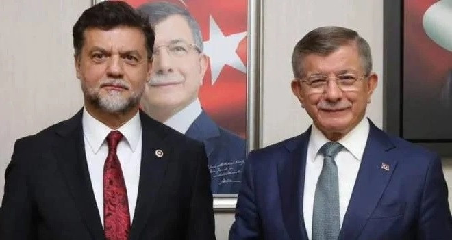 İŞTE KATILACAĞI PARTİ . PATİSİNDEN İSTİFA ETTİ. 