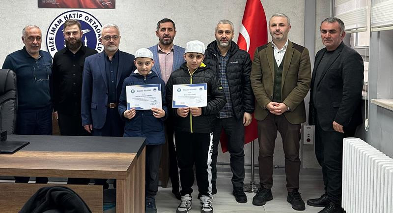 Rize'de Kur’an aşığı çocuklar hafızlık projesinde 9 ayda hafız oldular