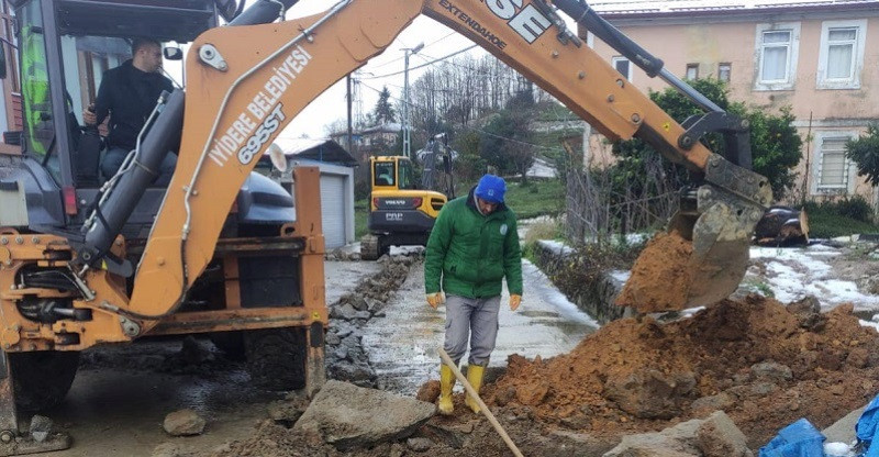 RİZE'NİN PARLAYAN YILDIZI  İLÇESİNDE   DOĞALGAZ  ÇALIŞMASI