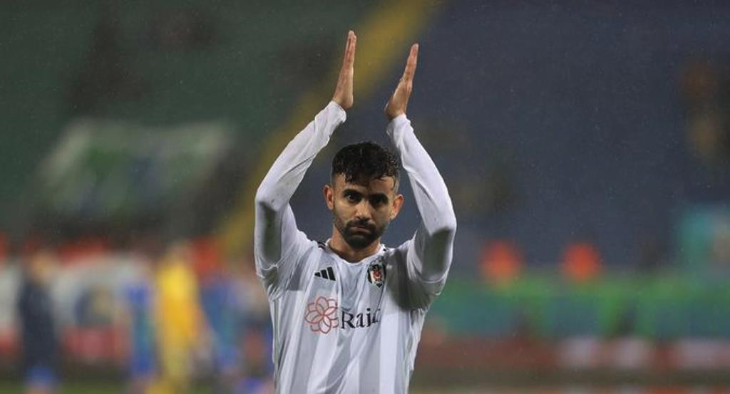 RİZESPOR BEŞİKTAŞ'IN ESKİ YILDIZI ALDI