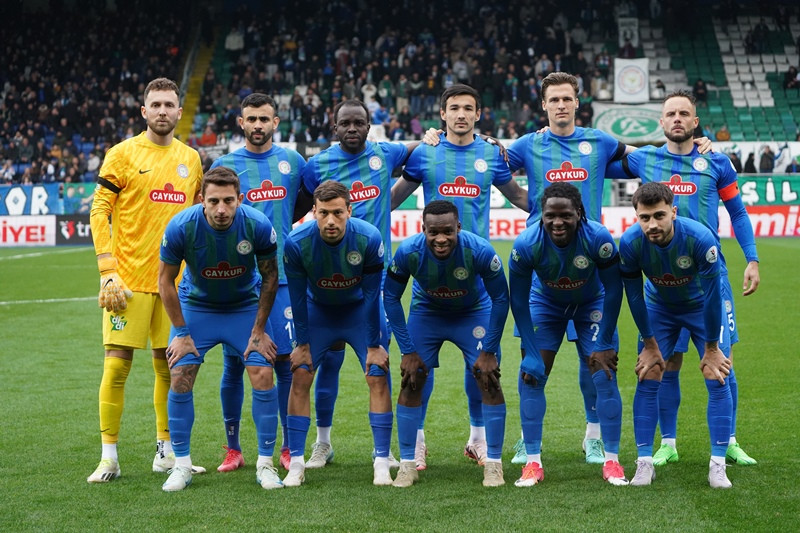 RİZESPOR'UN 2 YILDIZI FENERBAHÇE MAÇINDA YOK BU NE DİKKATSİZLİK